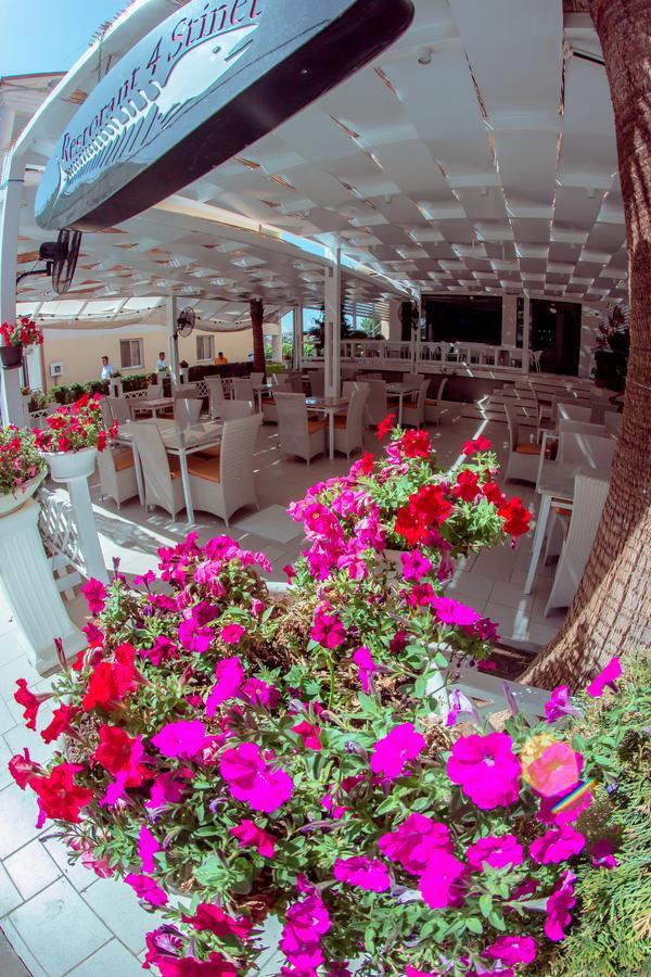 Kompleksi Muja Velipojë Dış mekan fotoğraf